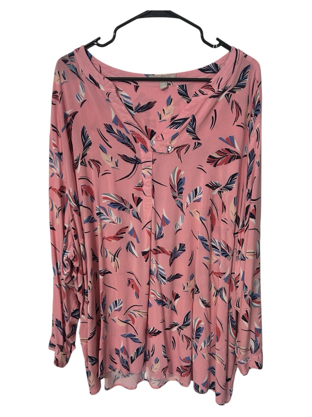 Woman Within Size 4X Feather Print V-Neck Tunic Blouse 100% Rayon